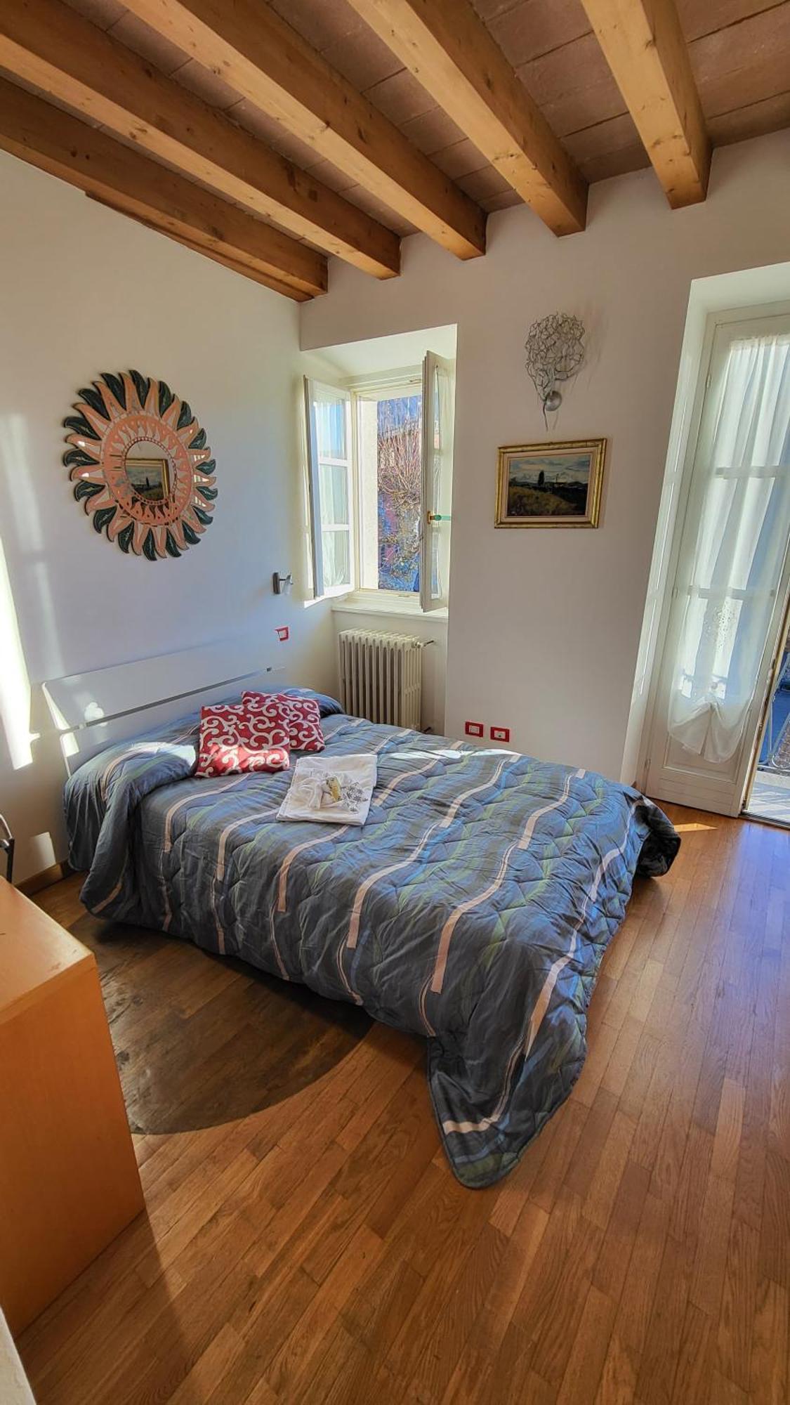 Bed and Breakfast Balconi San Giorgio Varenna Exterior foto